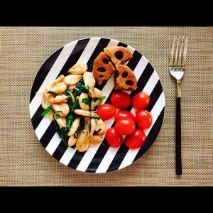 Meet your Posher, Ling